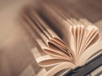 Epoki literackie – chronologiczny podział i cechy