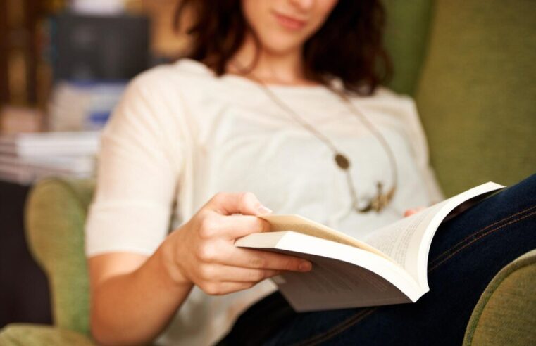 Rok 1984 streszczenie – najważniejsze motywy i problematyka