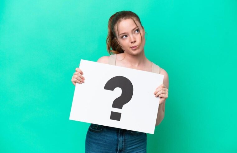 Chaos czy haos – poprawna pisownia i zasady ortografii