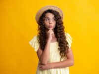 Maji czy mai – poprawny zapis miesiąca i imienia