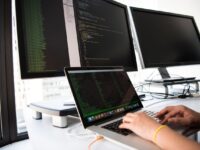Dlaczego warto przeprowadzać audyty bezpieczeństwa systemów IT?