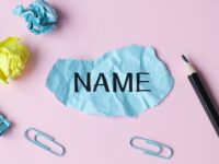 Jak odmieniać nazwiska – najważniejsze zasady