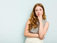 Co to związek frazeologiczny – definicja i przykłady