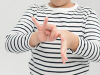 Czy język migowy jest międzynarodowy?