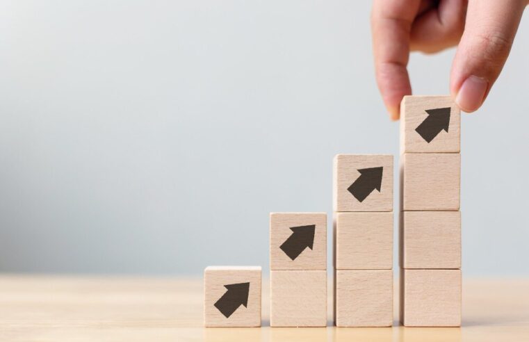 Progres – co to znaczy i w jakim kontekście występuje?